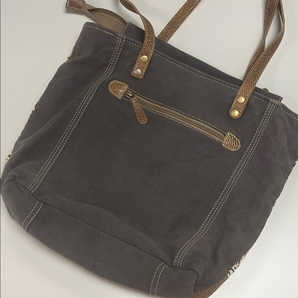 Myra Bag Geometric Brown / Cream w/ leather accents Large Tote - Picture 7 of 12